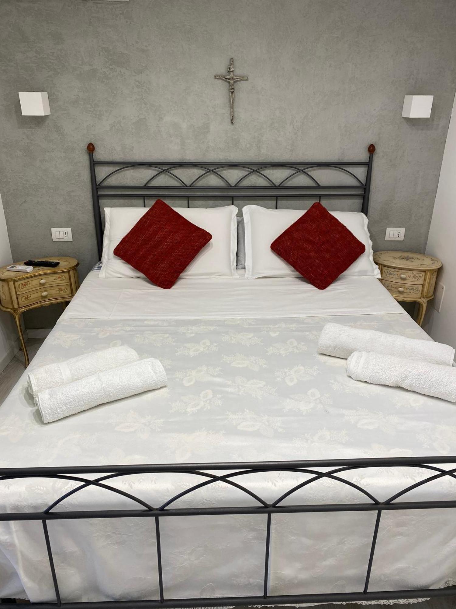Royal House Bed and Breakfast CTA Eksteriør billede